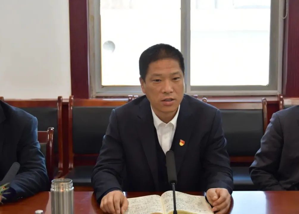 瞄准目标争先精进 聚焦重点精准发力——龙钢集团召开2月份生产经营例会 瞄准目标争先精进 聚焦重点精准发力——龙钢集团召开2月份生产经营例会