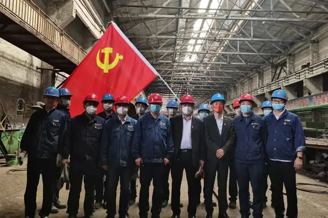 走在奋斗的春光里——钢加公司生产见闻 走在奋斗的春光里——钢加公司生产见闻