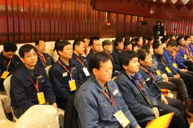 聆听劳模故事 感悟劳动之美 聆听劳模故事 感悟劳动之美
