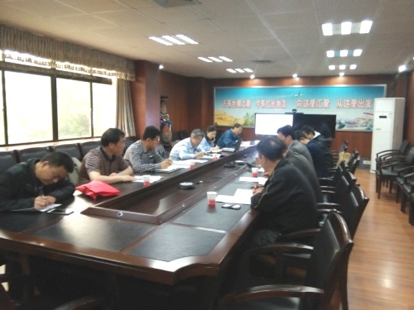 西钢 红光物流公司召开生产安全事故应急预案 (综合应急预案)评审会 西钢 红光物流公司召开生产安全事故应急预案 (综合应急预案)评审会