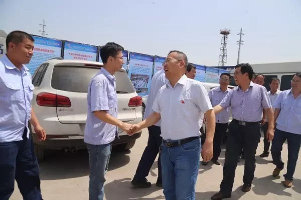 龙钢集团党政工领导到韩城片区慰问“送清凉” 龙钢集团党政工领导到韩城片区慰问“送清凉”