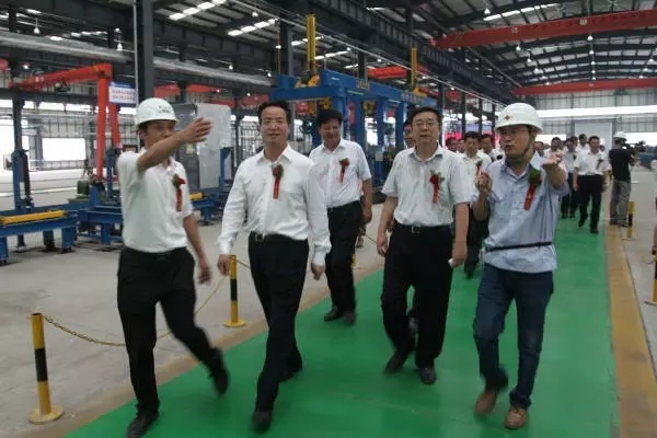 中国西部绿色建筑基地钢构项目建成投产 中国西部绿色建筑基地钢构项目建成投产