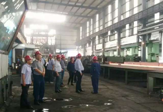龙钢集团领导到同兴、综合服务公司检查安全环保工作 龙钢集团领导到同兴、综合服务公司检查安全环保工作