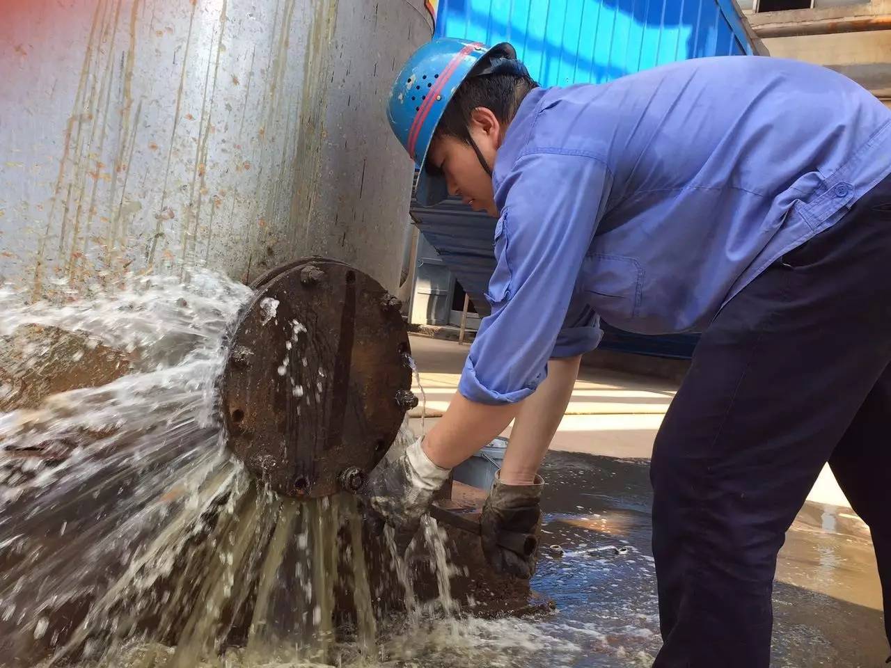 高温下的坚守