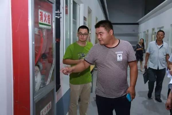 龙钢集团公司检查验收红光物流转型项目