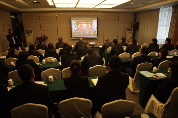 龙钢集团党委推动学习宣传十九大精神工作迈向深入
