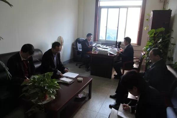 史明奇、刘志懿分别参加所在党支部组织生活会 史明奇、刘志懿分别参加所在党支部组织生活会