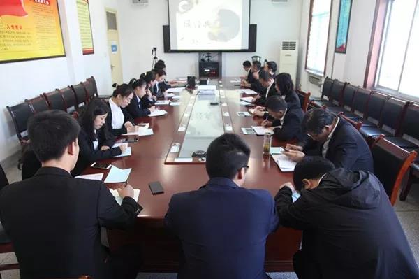 心灵的洗礼——龙钢集团公司举办第三期道德讲堂活动 心灵的洗礼——龙钢集团公司举办第三期道德讲堂活动
