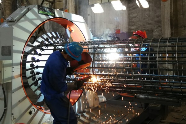 龙钢集团钢材深加工产品打入西安市政建设领域