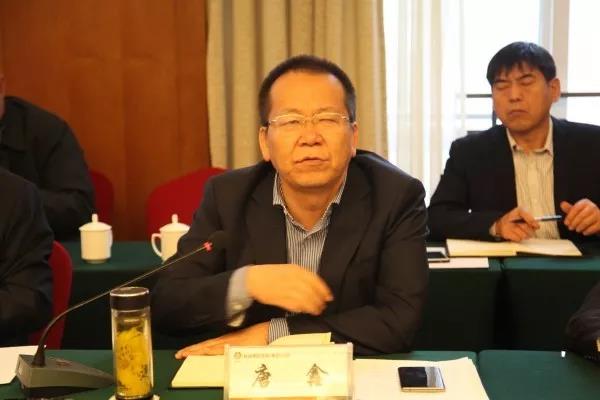 龙钢集团召开3月份经济运行分析会 龙钢集团召开3月份经济运行分析会