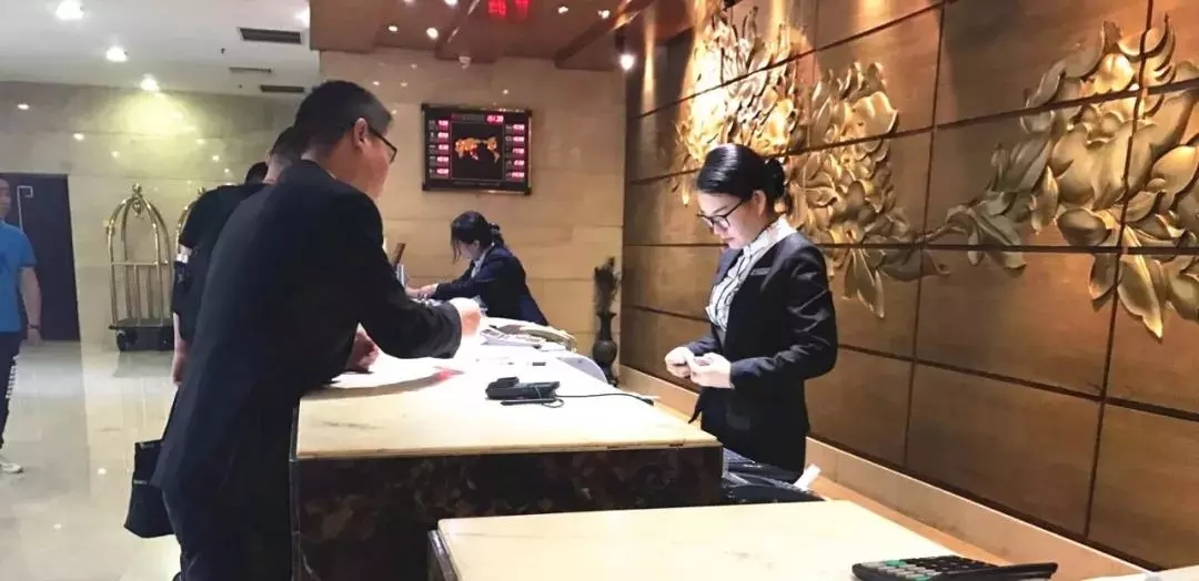 龙钢集团:他们谱写着劳动最美之歌 龙钢集团:他们谱写着劳动最美之歌