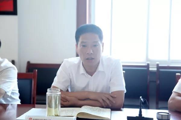 龙钢集团强调:只争朝夕培产业 全力以赴开新局 龙钢集团强调:只争朝夕培产业 全力以赴开新局