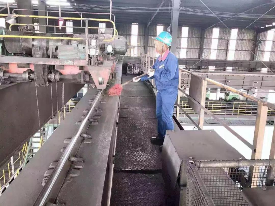 与你邂逅在高温中 与你邂逅在高温中