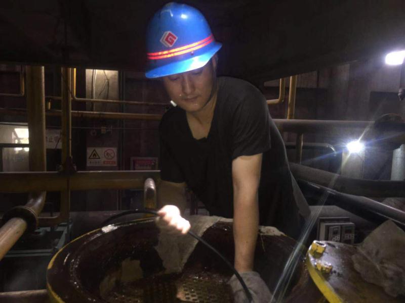 总有一种精神让人肃然起敬 总有一种精神让人肃然起敬