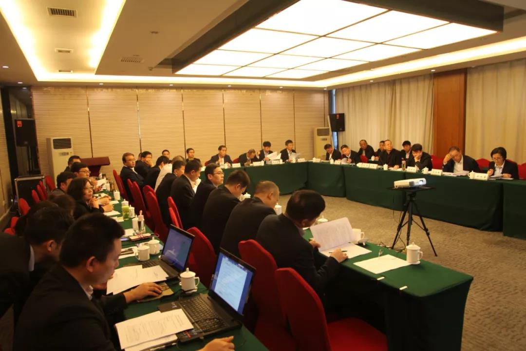 龙钢集团召开9月份经济运行分析暨三季度追赶超越点评会 龙钢集团召开9月份经济运行分析暨三季度追赶超越点评会