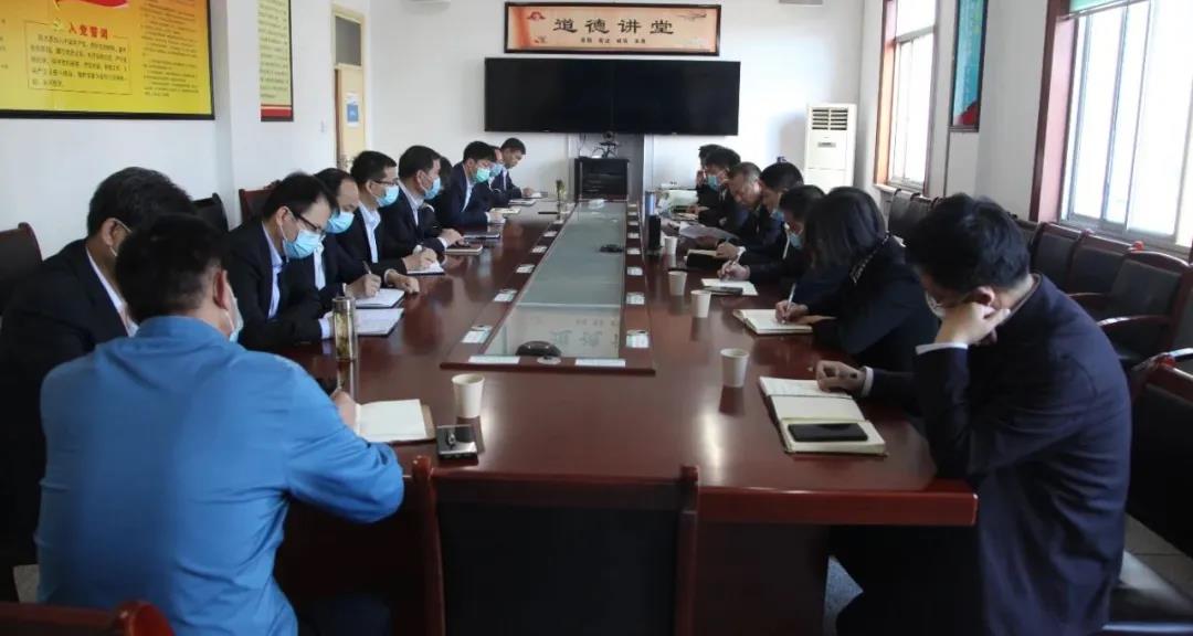 龙钢集团党委理论学习中心组专题学习习近平总书记来陕考察重要讲话 龙钢集团党委理论学习中心组专题学习习近平总书记来陕考察重要讲话