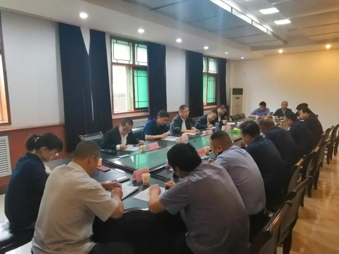 冒雨进山查汛情 关切之心系矿山——陈辉检查指导大西沟矿业公司防汛和安全环保工作