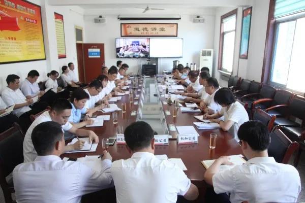 龙钢集团召开6月经济运行分析暨上半年追赶超越点评会 龙钢集团召开6月经济运行分析暨上半年追赶超越点评会