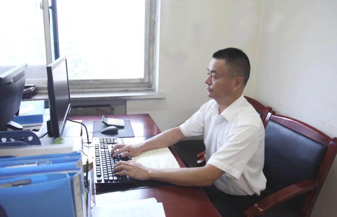 “弘扬延安精神 我为非钢贡献”大讨论之八