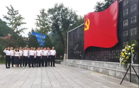 禹拓公司举办“倡廉洁、践使命”主题党日活动