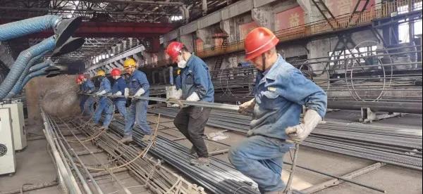 西钢红光公司网笼加工再破月产历史记录 西钢红光公司网笼加工再破月产历史记录