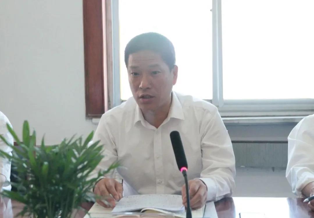 龙钢集团公司党委召开5月份党群工作例会 龙钢集团公司党委召开5月份党群工作例会