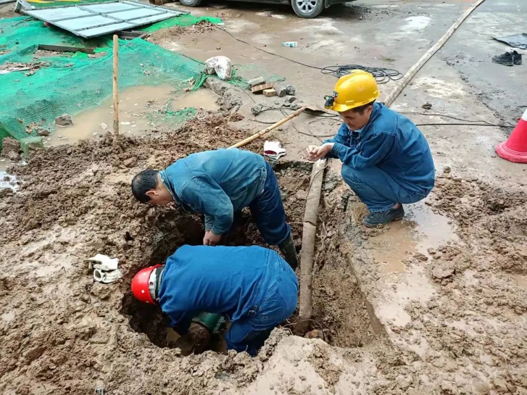 国庆里的一抹中国红 国庆里的一抹中国红