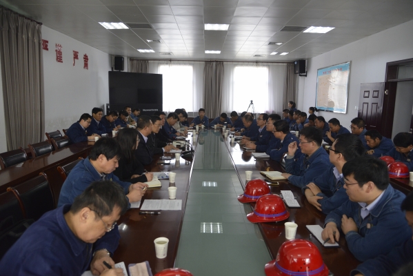 李永刚深入基层调研把脉职工思想动态